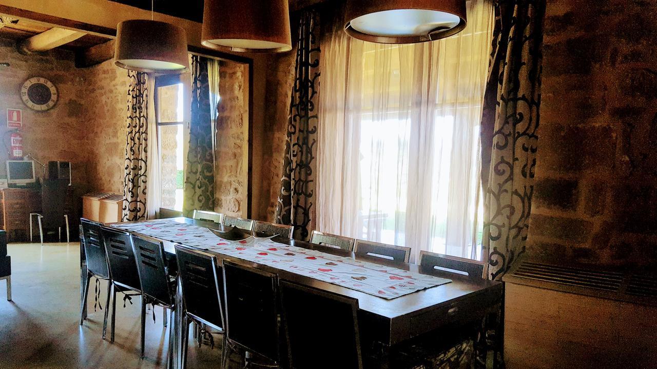 La Torre Blanca Villa การ์โดนา ภายนอก รูปภาพ