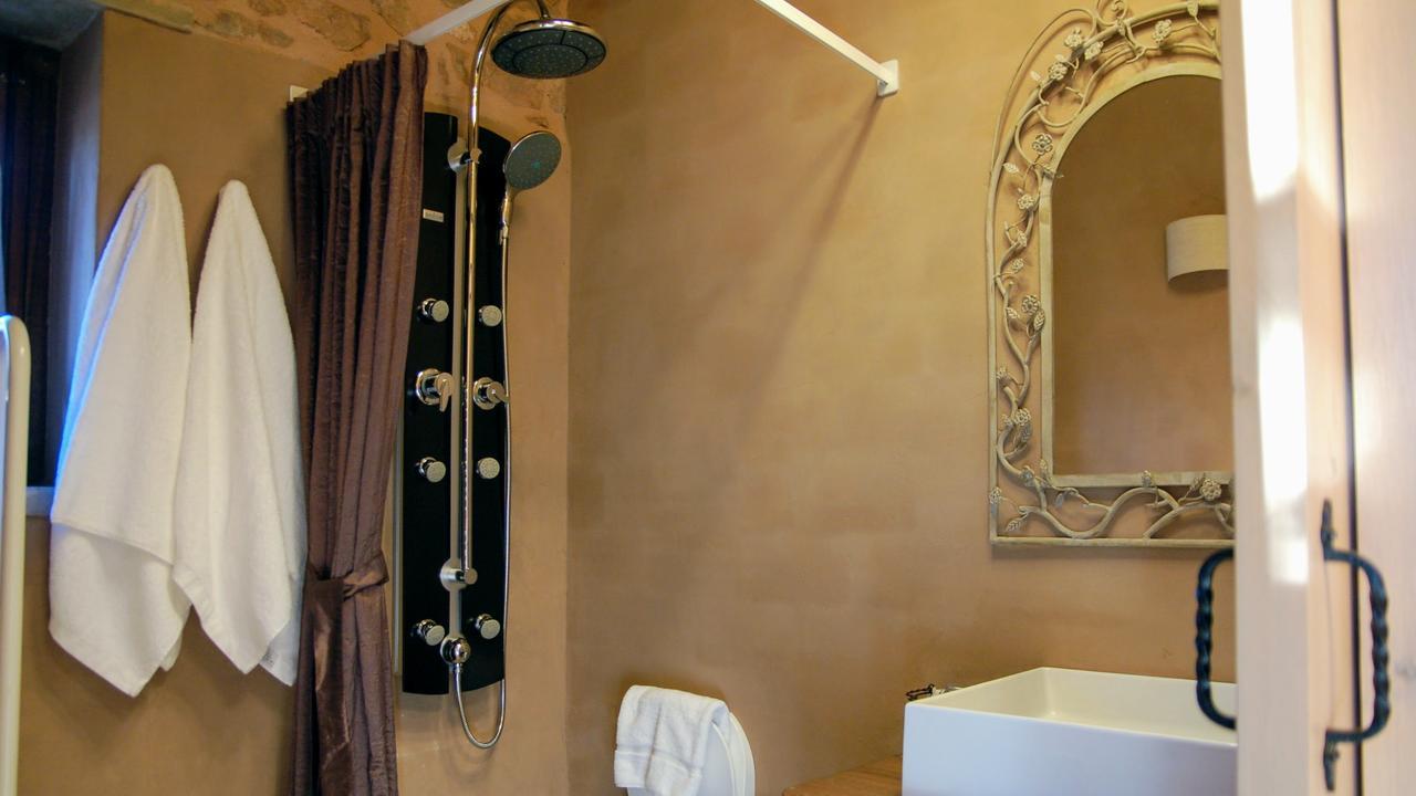 La Torre Blanca Villa การ์โดนา ภายนอก รูปภาพ